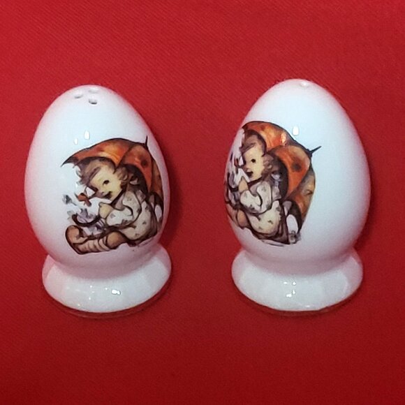 Umbrella Girl MJ Hummel Egg Shaped Mini Salt and Pepper Shakers - Picture 8 of 9